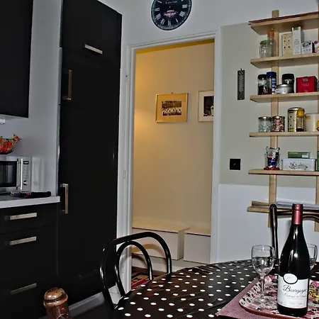 Appartement 25 Rue Du Telegraphe Parijs