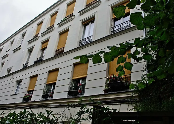 25 Rue Du Telegraphe *