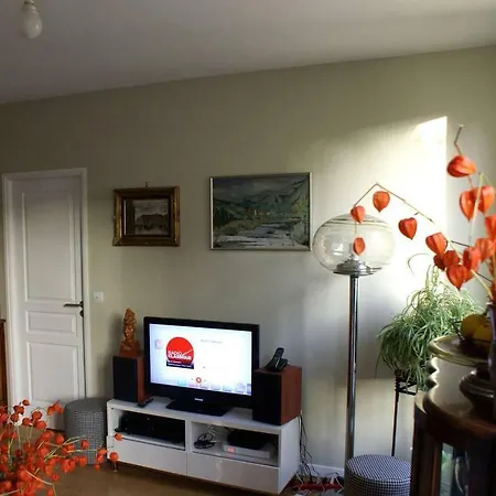 25 Rue Du Telegraphe Apartment *